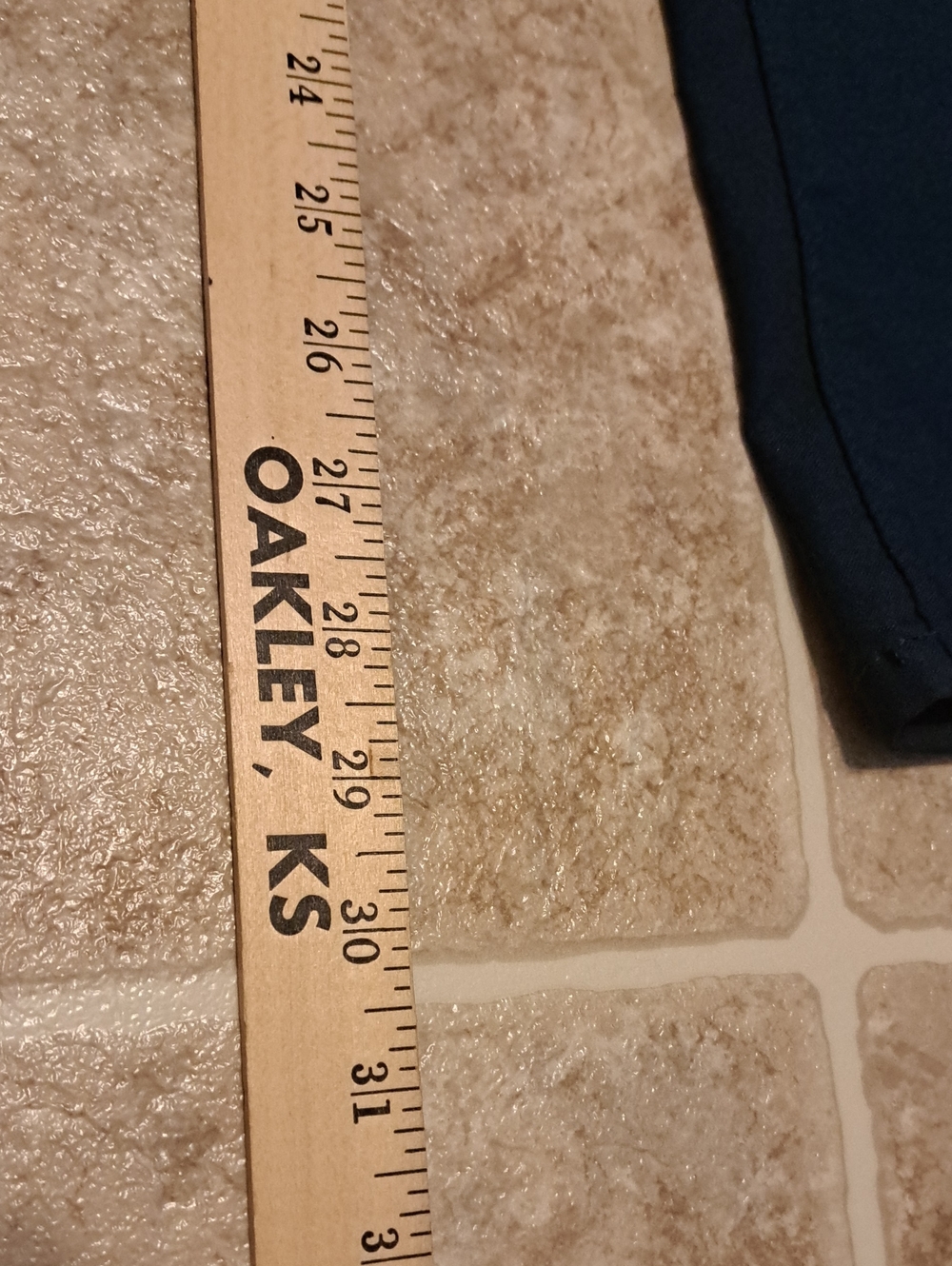 Royalty For Me Navy Blue Skinny Jeans. Size L. - Picture 6 of 9